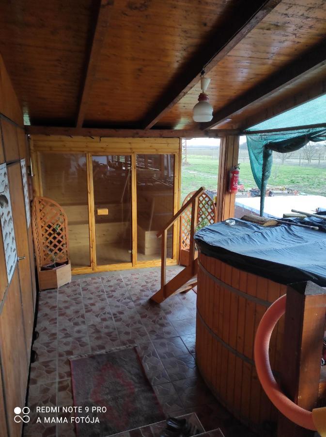 Gemenc Vendeghaz Hotell Hercegszanto Exteriör bild